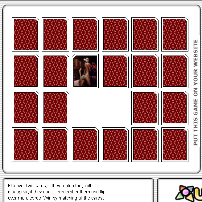 Solitaire with Women in Bikinis